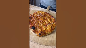 How to make a cheese pizza #shorts