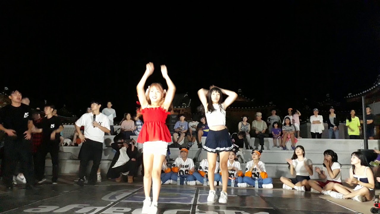 춤추는곰돌 키즈팀 모모랜드의 BAAM