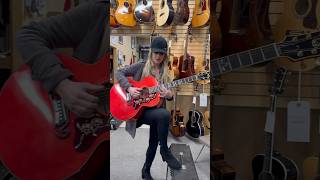 #Orianthi playing her Gibson SJ-200 that she signed at #NormansRareGuitars! Only have 3 left here 🔥