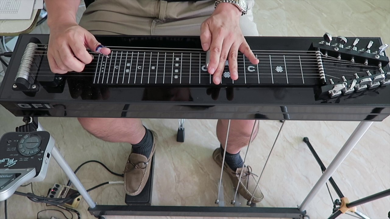 REM - World Leader Pretend - pedal steel solo by Bucky Baxter - YouTube