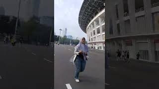 Ibu Komisioner Bawaslu Lari Pagi Di Gbk