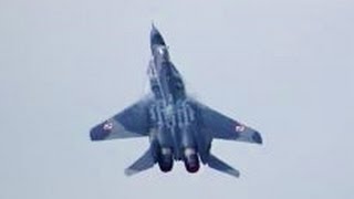 Polish MIG-29 Going Vertical With Full Afterburner After Takeoff At RIAT!