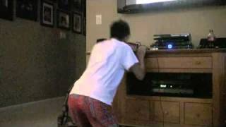 Kid Splits His Head Open