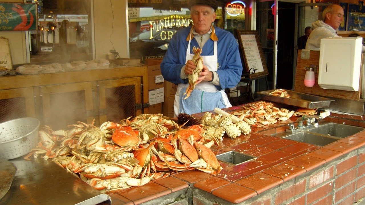 Dungeness Crab Served on Fisherman's Wharf, San Francisco - YouTube