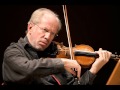 Capture de la vidéo Gidon Kremer Plays Smile (From The Film Modern Times)