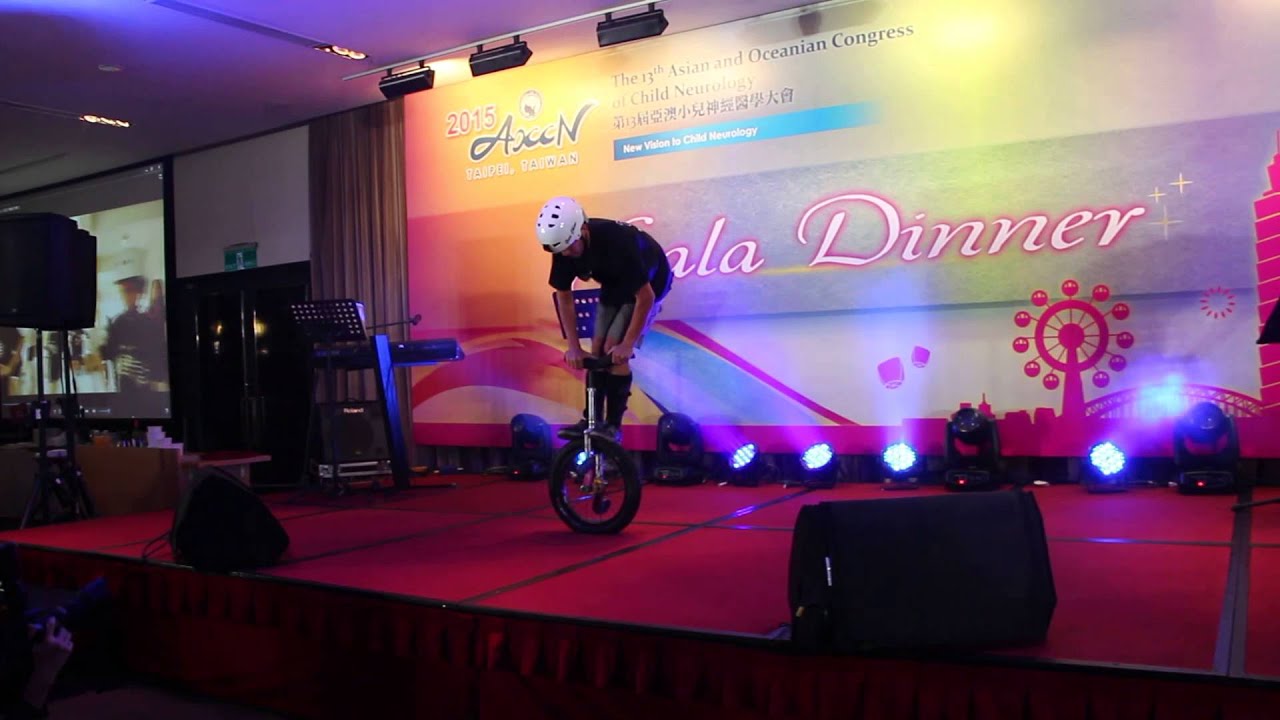 2015 The 13th AOCCN Gene's unicycle show TICC YouTube