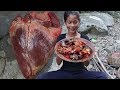 Life skills: Cook Cow heart with Peppers for Food forest - Cooking videos tasty & eating food Ep 36