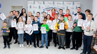 В Донецке прошел V открытый фестиваль stand up среди участников школьных команд КВН