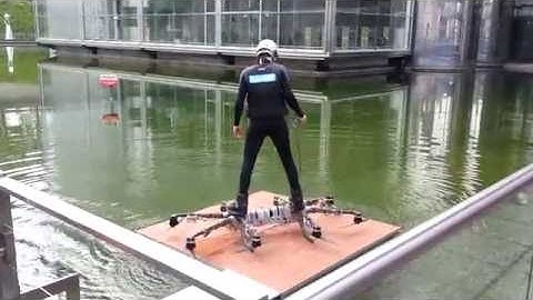 Omni HoverBoard - Festival de drone - Cité des sciences - Paris - Richard Martineau