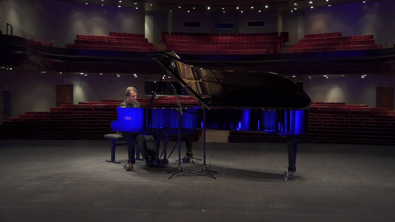 Guarda Beethoven/Liszt - Symphony No. 9 extract 4, Maurizio Baglini su YouTube Guarda Beethoven/Liszt - Symphony No. 9 extract 4, Maurizio Baglini su YouTube