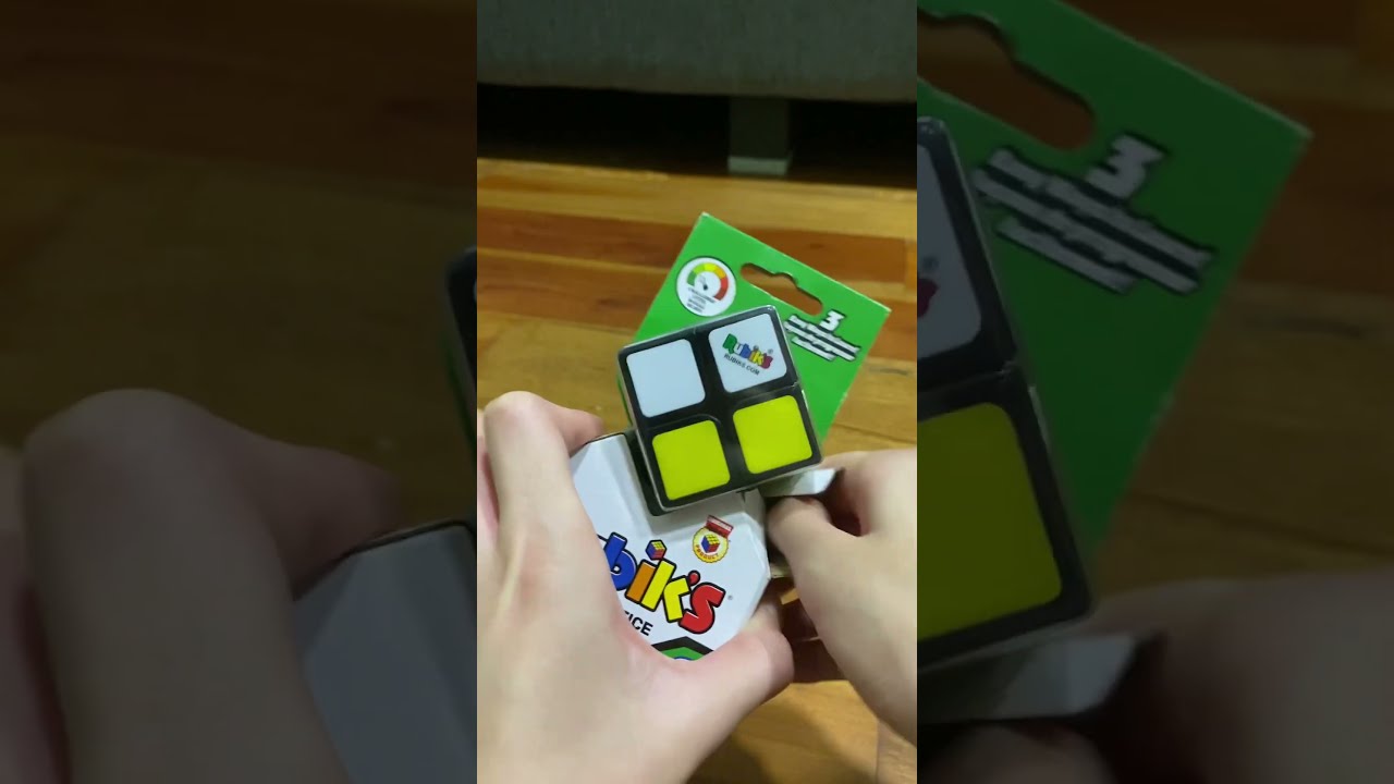 Rubik S Apprentice Unboxing