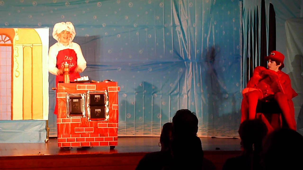 Les Poissons, Andrew Weinberg as Chef Louis, CYT&#39;s Little Mermaid 2012 - YouTube