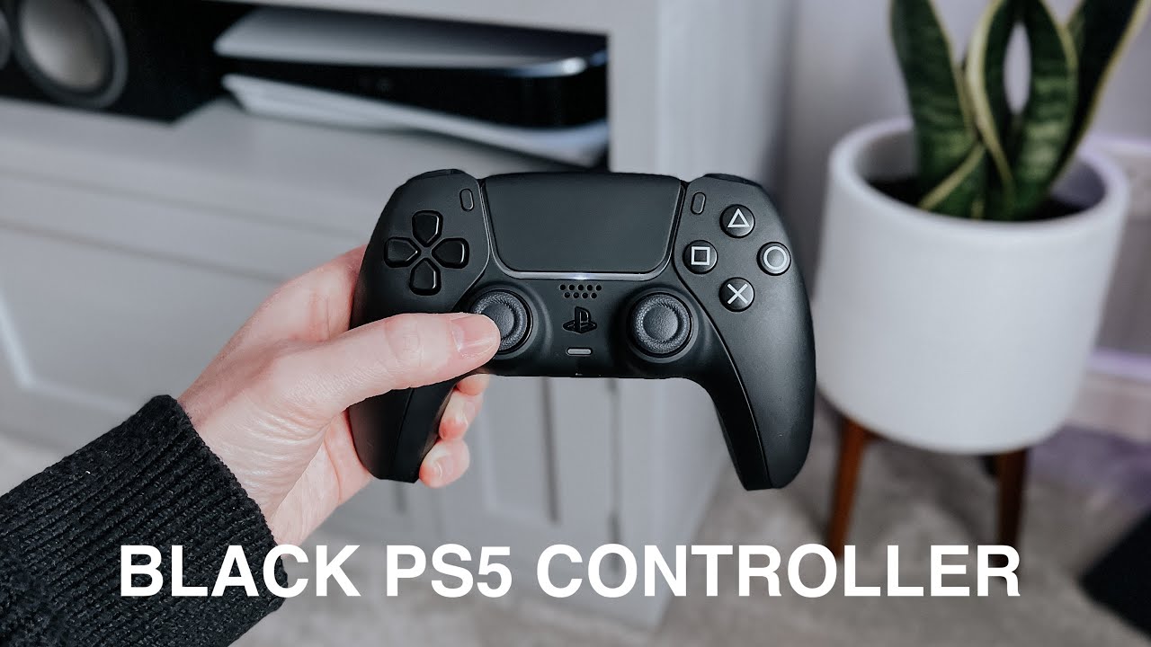The Matte Black PS5 Controller - YouTube
