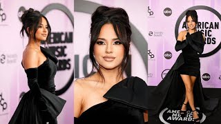 Becky G at the AMAs 2022 (Red Carpet, Entrevistas)