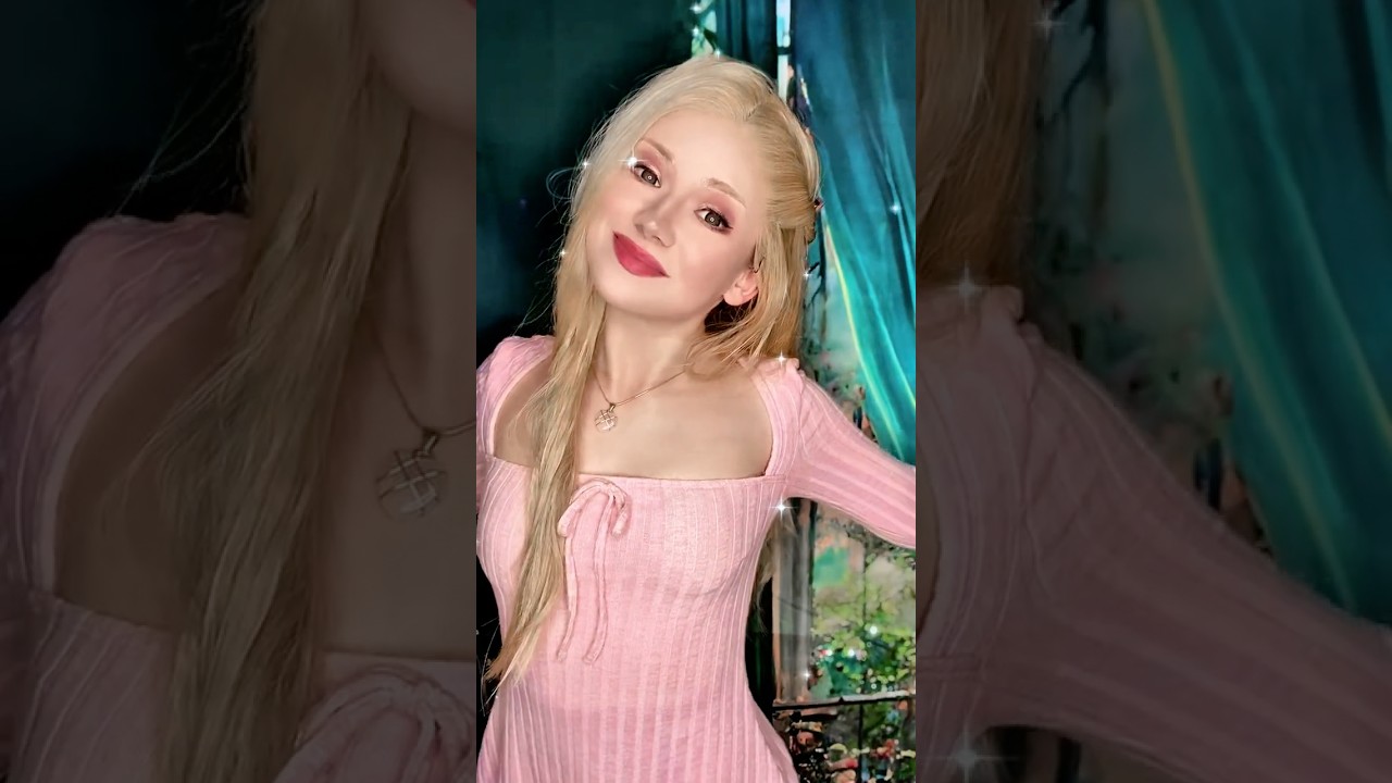 I so enjoy air ❤️ | Glinda Upland #cosplay | Wicked #wicked #shorts