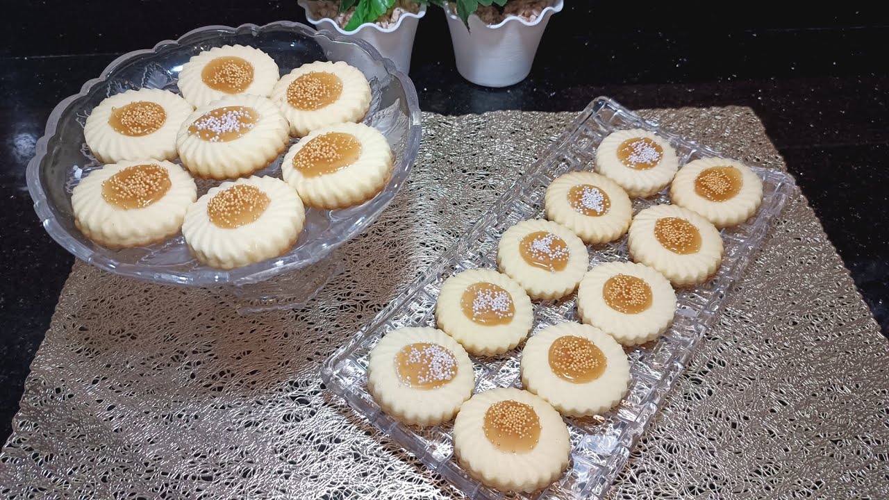 بحبة بيض فقط 🤫 تخرجلك 45حبة 😍 حلوة الطابع لقهوة العصر 😋 ساهلة و بزاف بنينة في وقفة توجديها👌