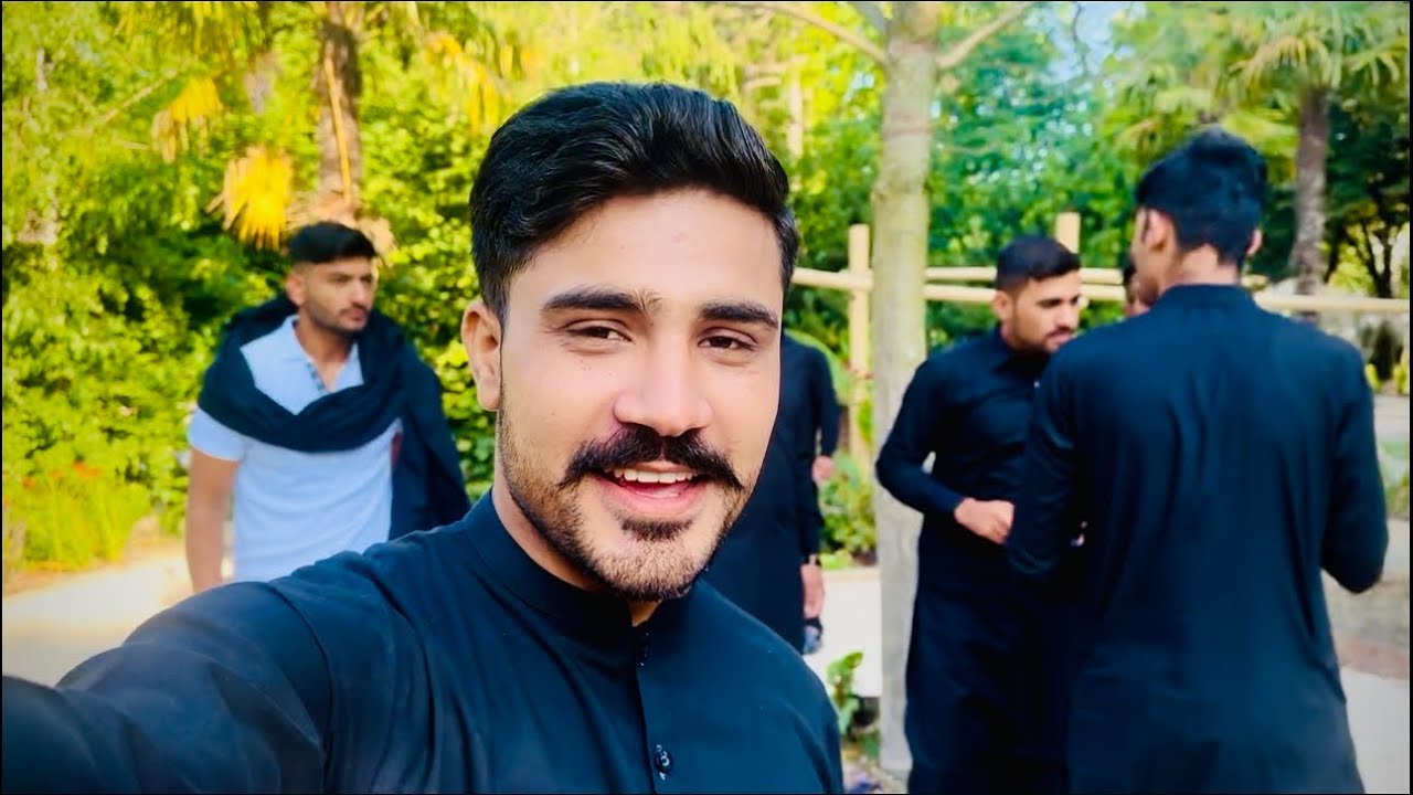 Eid mubarak bari bakra eid yourap france mein eid pardesi public