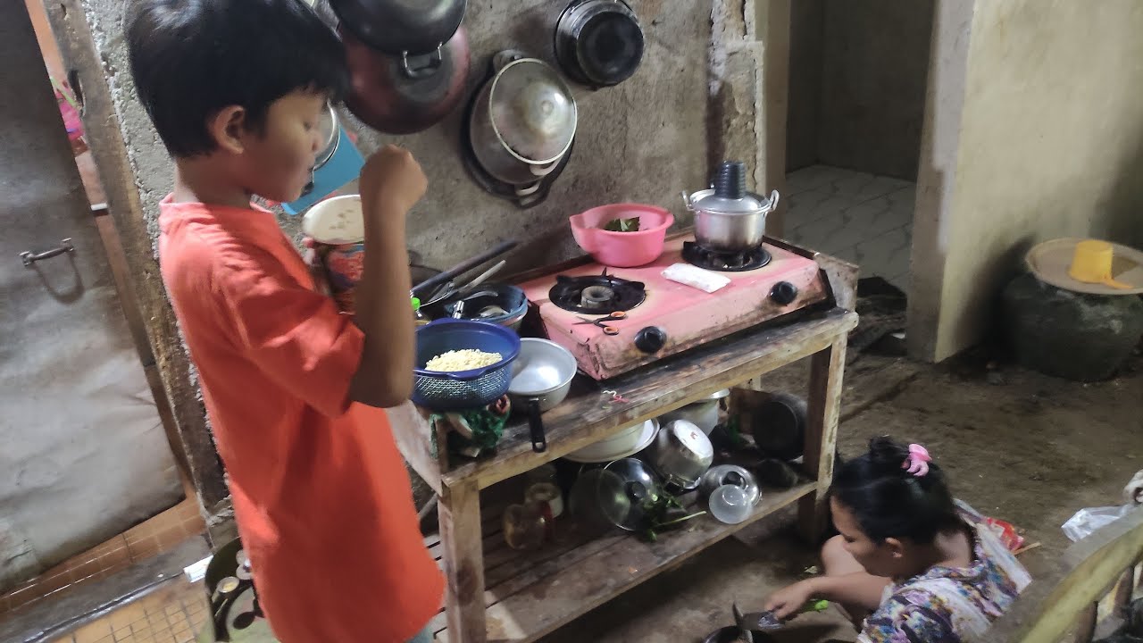 mie goreng burung dara pedas