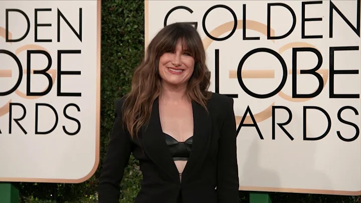 Kathryn Hahn Fashion - Golden Globes 2017