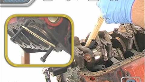 Engine Building Video - Piston Removal - Chevy V8 Small Block