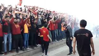 İskendeun Ua Sen Sariyla Kirmizi.