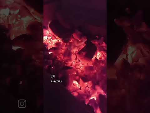 میں یادوں کا قصہ کھولوں تو شاعری