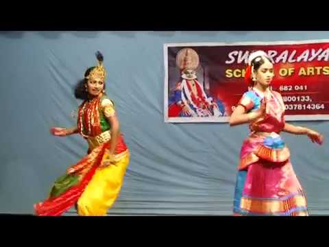 Virahini radhe vidhumughi radhe Dance performance