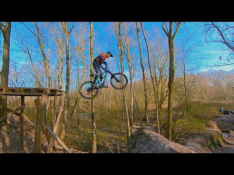 Stukje Ldd Zwart en BP Lido met Double Backflip