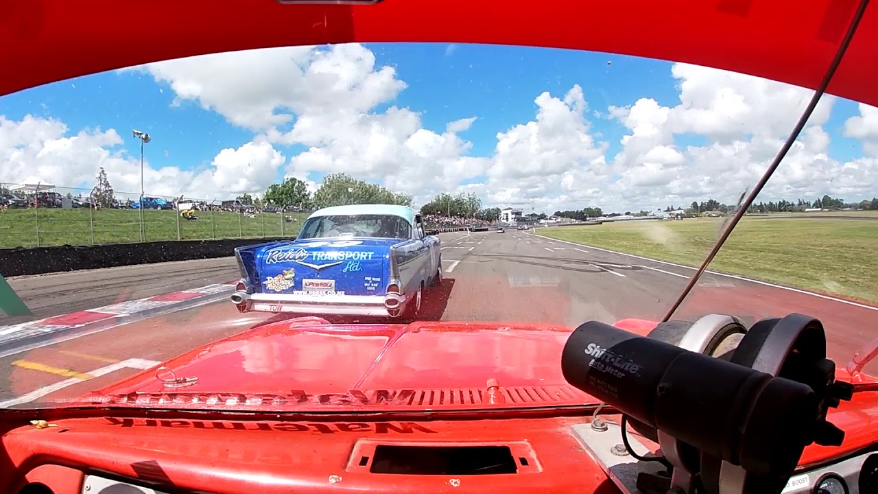 Pre65 MG Classic 2020 - Race 3 -  Handicap - Cobham Cortina Mk1