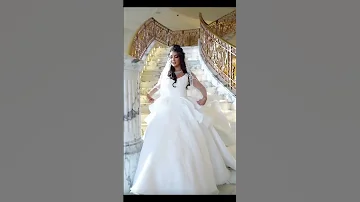 تميزي في يومك مع المصممة الإماراتية وعد محمد 