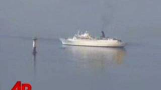 Raw Video: 'Mona Lisa' Stranded Off Latvia