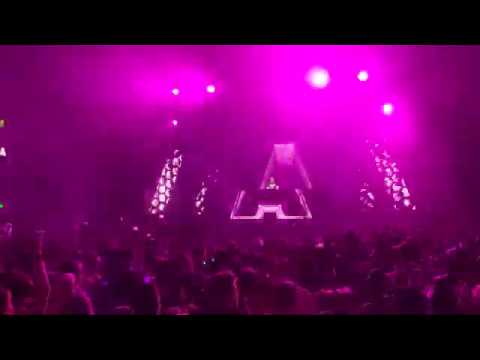 Armin Van Buuren Runaway Ft Candace Sosa Fisherman Remix Live At The Armory Armin Van Buuren Runaway Ft Candace Sosa Fisherman Remix Live At The Armory