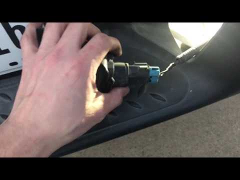 Replace License Plate light bulb 2005 Chevy Colorado