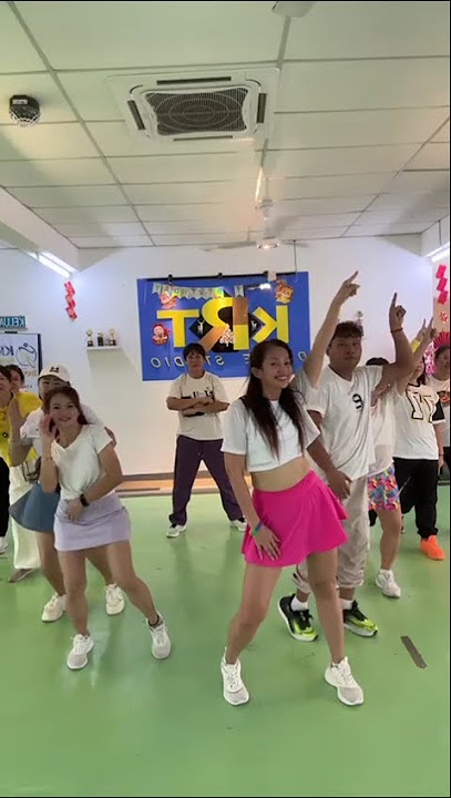 SYAAAA Zumba Remix by Master Ricky🔥 | TikTok Trend Dance with Students | #SYAAAA 快闪尊巴舞 #跳出健康跳出自信