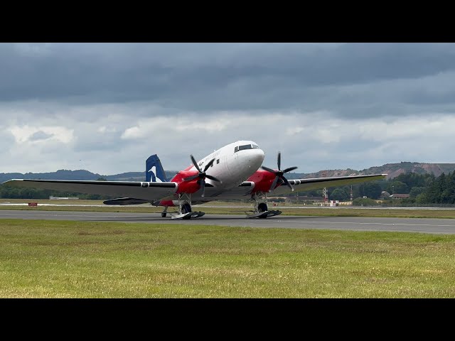 Midnight Sky Miley Cyrus | Plane Music Video