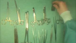 Preparing and wrapping a surgical set