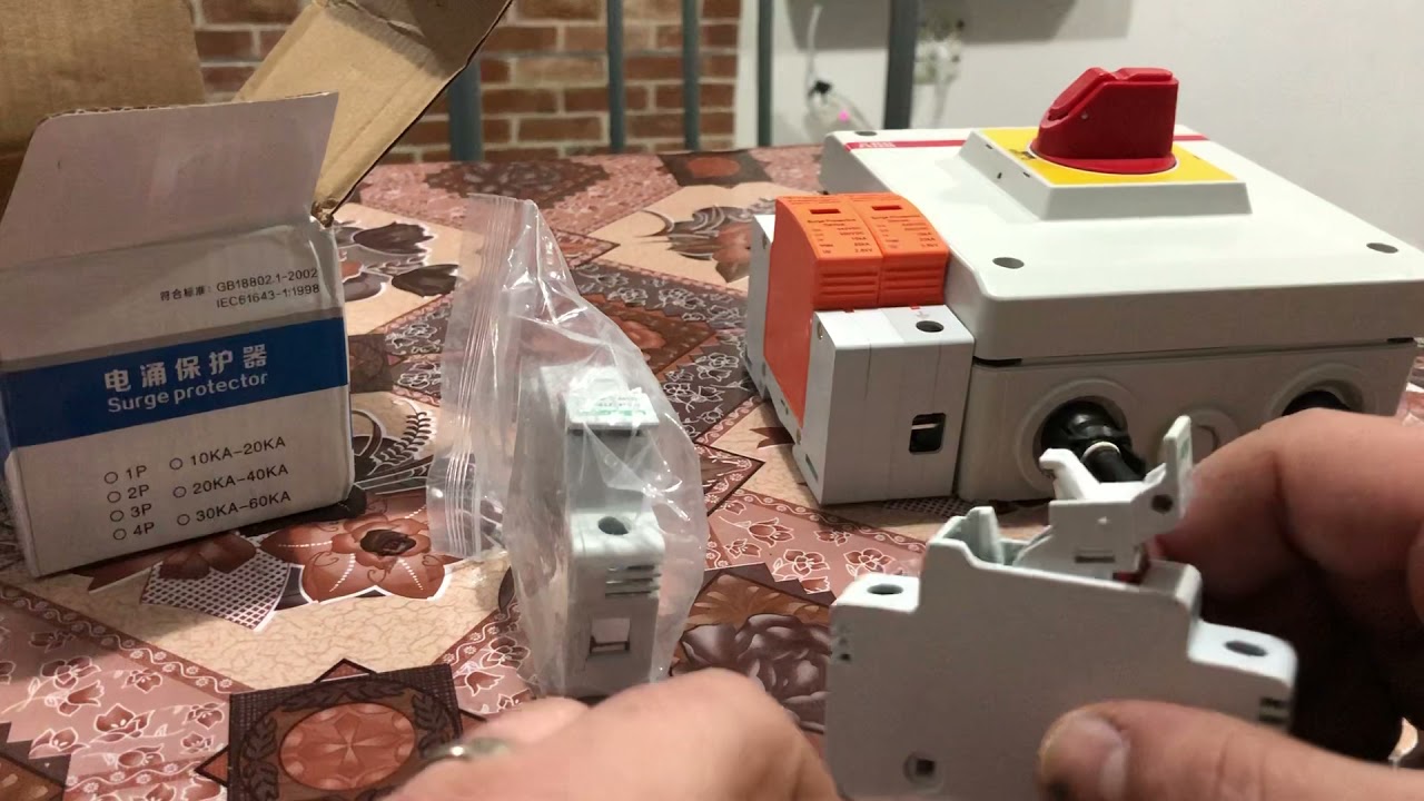 Panouri fotovoltaice - componente pentru panouri si pentru instalatia electrica asculta pana la cap!