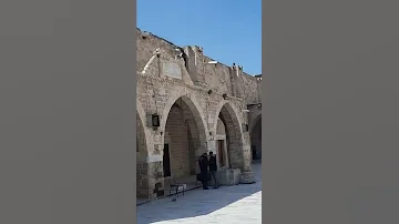 ميل علي بلدي لتشوف كيف البحر بيضحك لك 