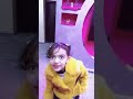 بشرب قهوة وسيجارة
