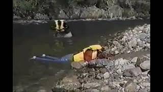 Cpr Drowned Woman Scene