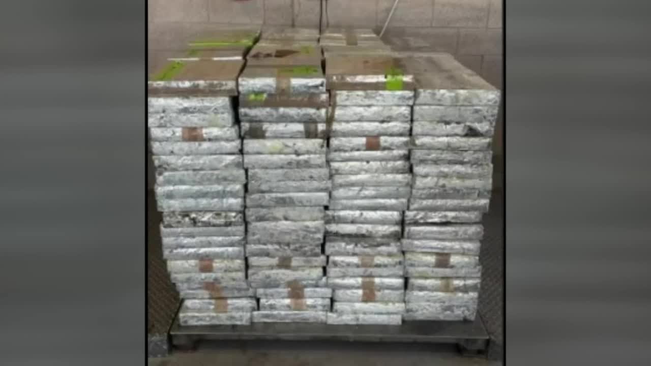 Shipment of meth disguised as peppers seized in Texas - YouTube