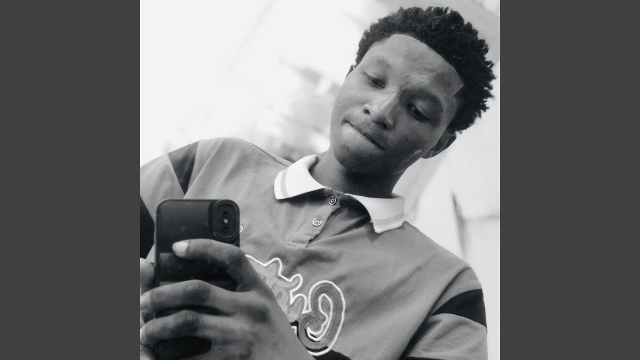 MYTH auf YouTube ansehen MYTH auf YouTube ansehen