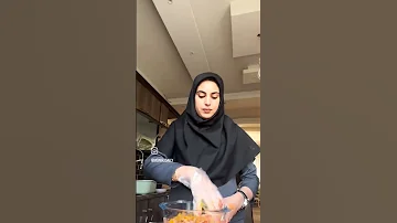 جوراب نازک و پای خوشگل زن ایرانی بعد از چن ساعت پیاده روی Beautiful Feet And Nylon Socks Goddess 