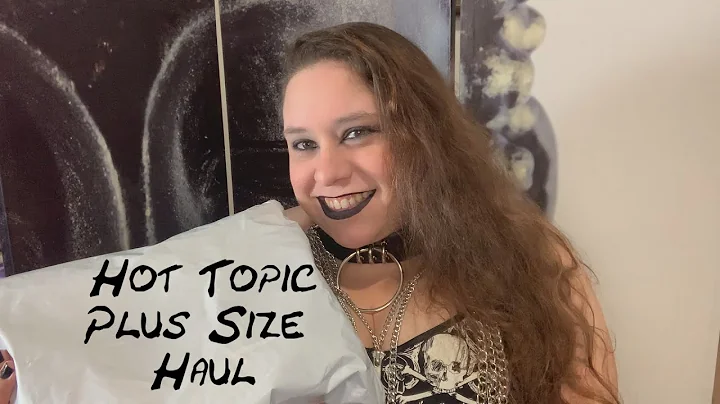 First Video Of 2022 Plus size Hot Topic Haul and Try On