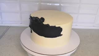 Шоколадный торт чёрного цвета, секреты ровного торта