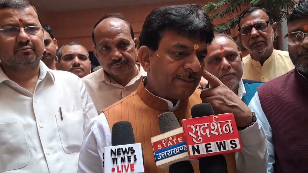 बिजनौर: धामपुर में संघ कार्यकर्ता के घर हमले का मामला, प्रभारी मंत्री कपिल देव और एसपी मौके पर पहुंचे