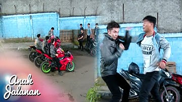 Kelompok AJ Menghajar Kelompok Combat [Anak Jalanan] [ 31 Juli 2016]