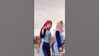 Viral!! Goyang tik tok smp/sma | 2020