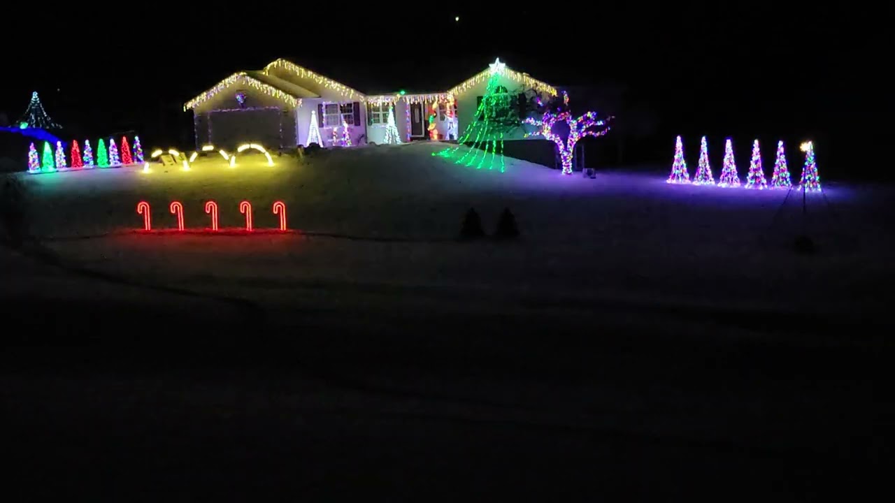 2025 Christmas Light Show Amazing Grace (Techno)