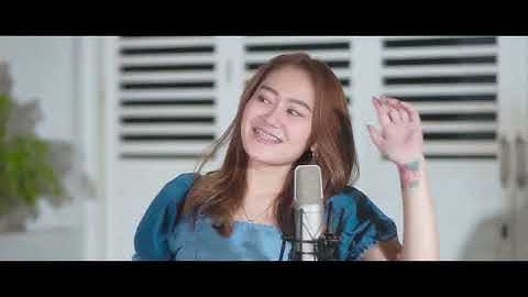 Vita Alvia - Sia Sia Mengharap Cintamu (Official Music Video)